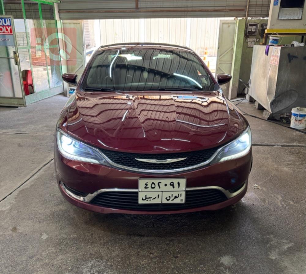 Chrysler 200